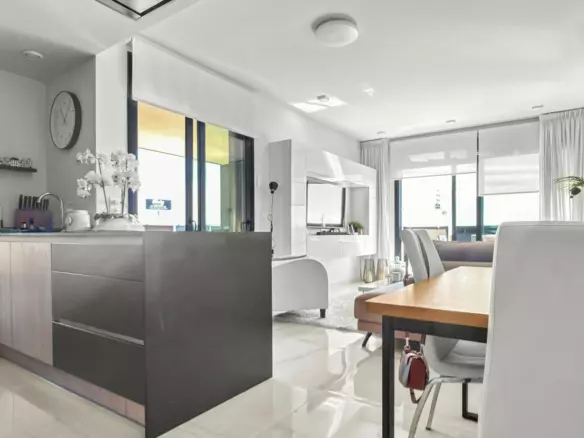 3-bedroom Apartment In Orihuela Costa, Spain (109 M²)