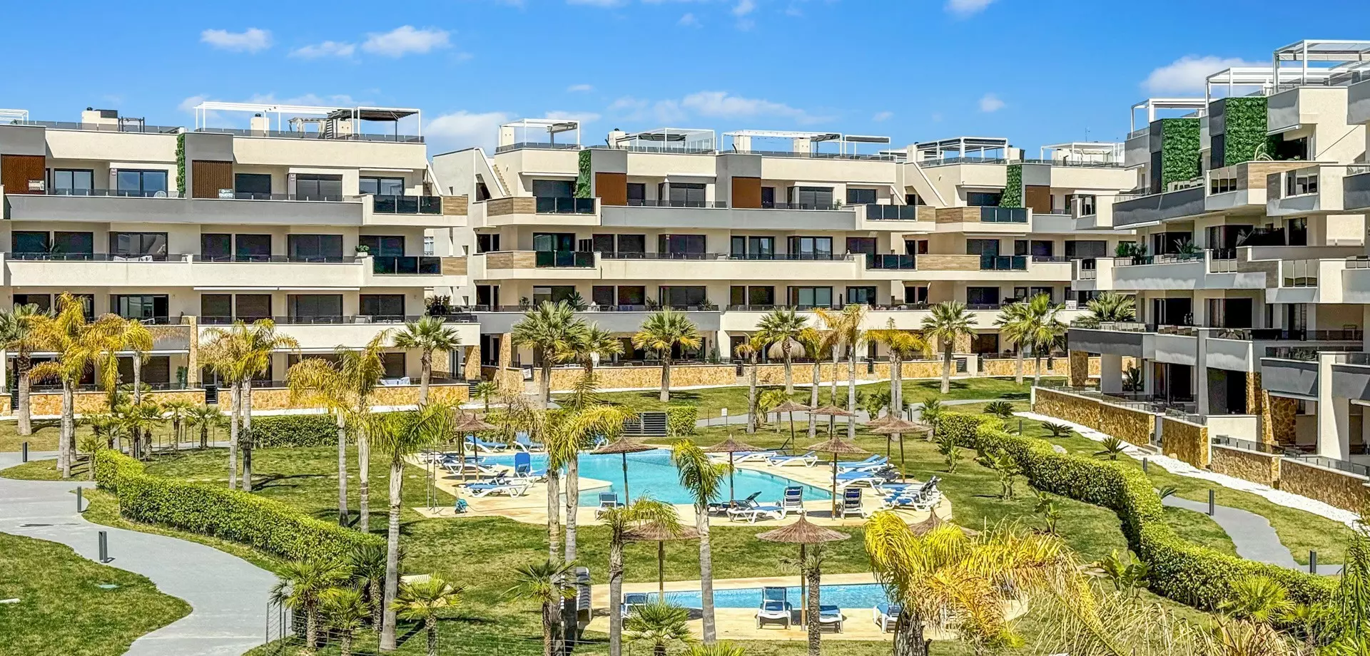 3-bedroom Apartment In Orihuela Costa, Spain (109 M²)