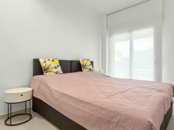 2-bedroom Apartment In Pilar De La Horadada, Spain (75 M²)