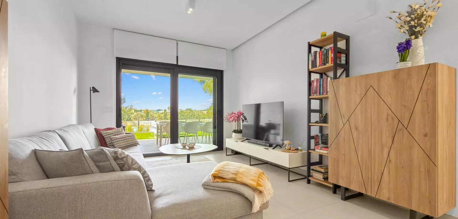 2-bedroom Apartment In Pilar De La Horadada, Spain (75 M²)