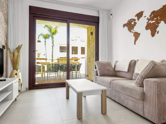 2-bedroom Apartment In Torrevieja, Spain (71 M²)