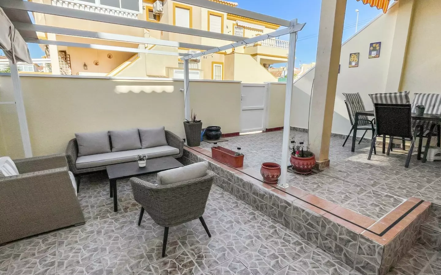 2-bedroom Bungalow In Orihuela Costa, Spain (50 M²)