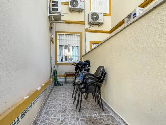 2-bedroom Bungalow In Orihuela Costa, Spain (50 M²)