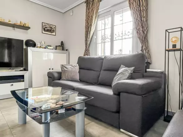 3-bedroom Villa In Orihuela Costa, Spain (140 M²)