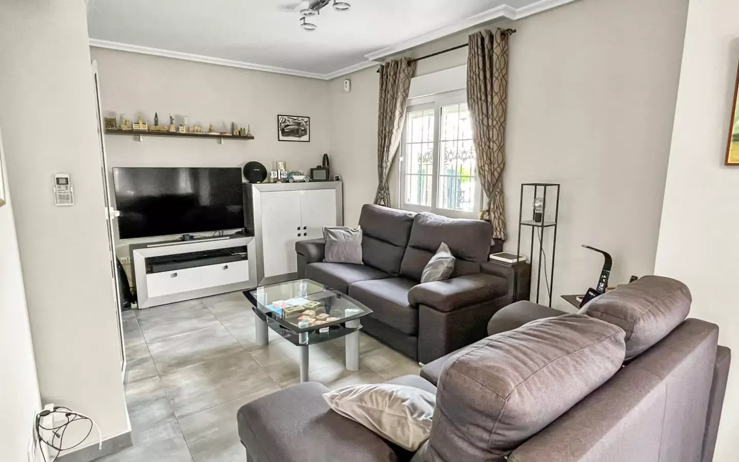 3-bedroom Villa In Orihuela Costa, Spain (140 M²)
