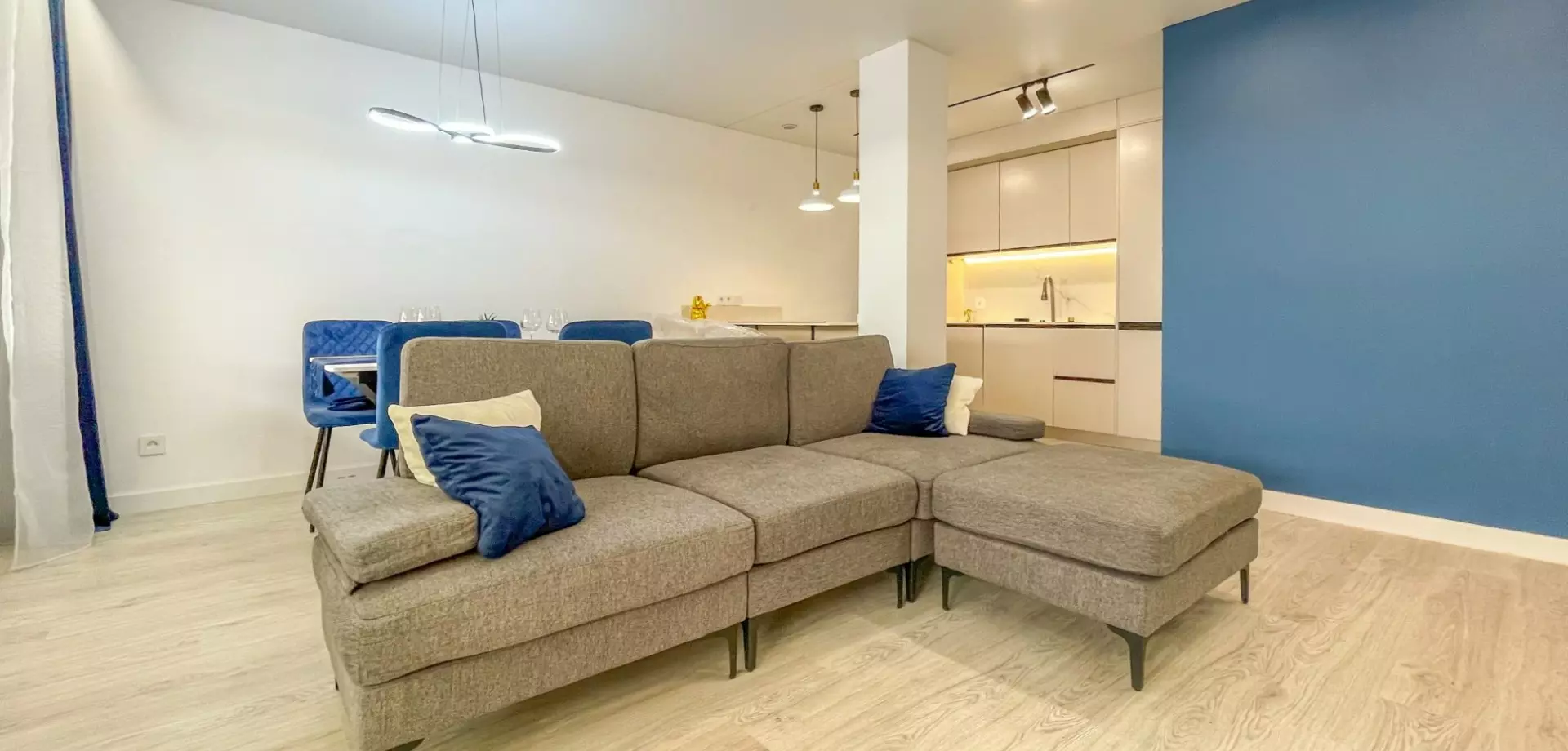 2-bedroom Apartment In Torrevieja, Spain (91 M²)