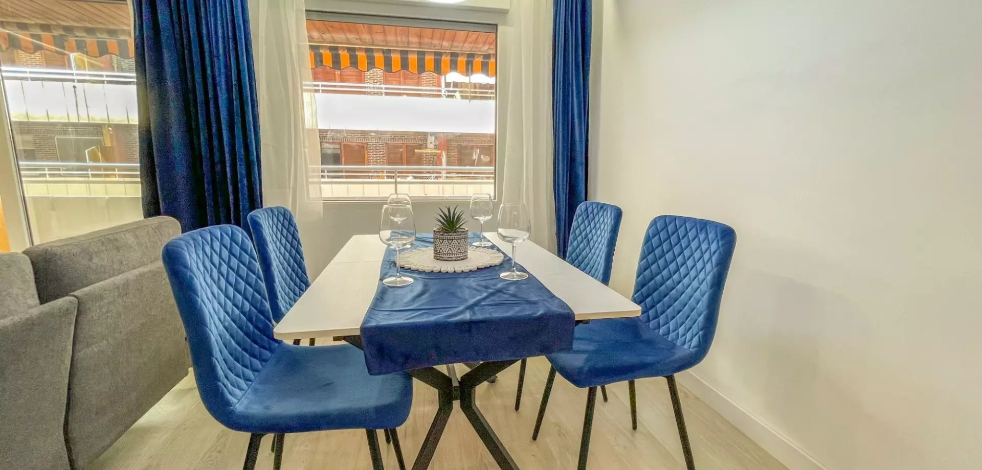 2-bedroom Apartment In Torrevieja, Spain (91 M²)