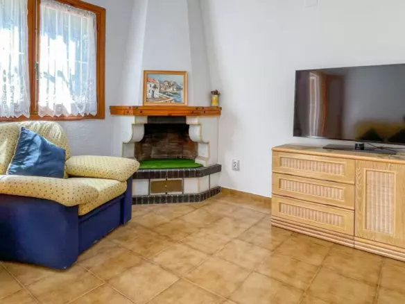 3-bedroom Townhouse In Orihuela Costa, Spain (68 M²)