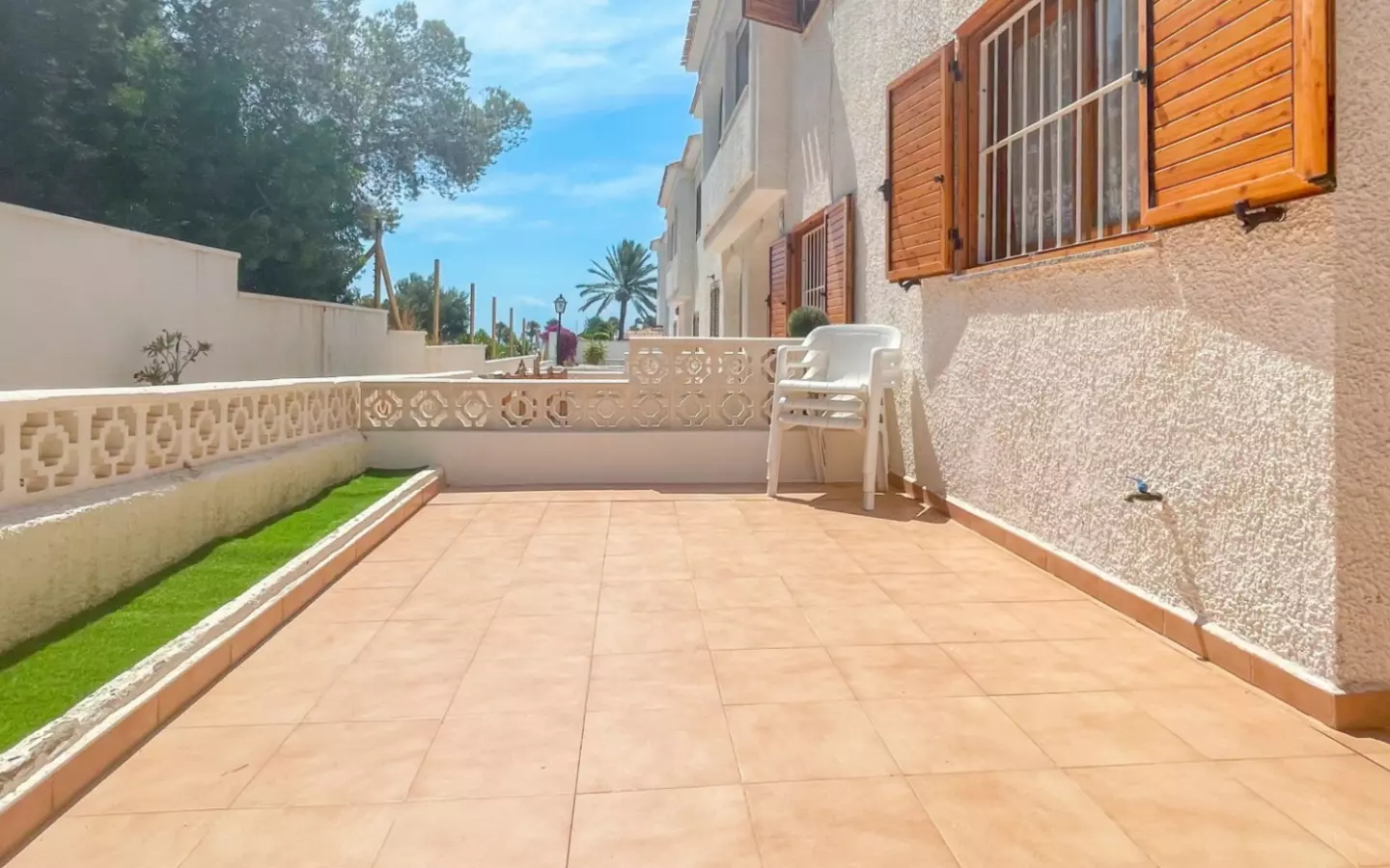 3-bedroom Townhouse In Orihuela Costa, Spain (68 M²)