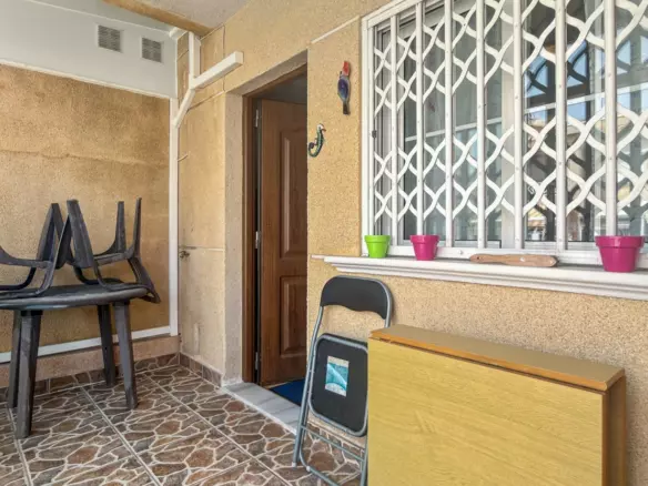 2-bedroom Townhouse In Torrevieja, Spain (69 M²)