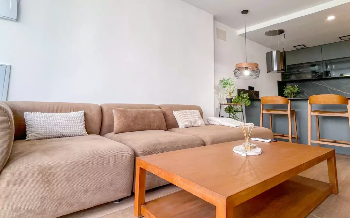 3-bedroom Townhouse In Torrevieja, Spain (160 M²)