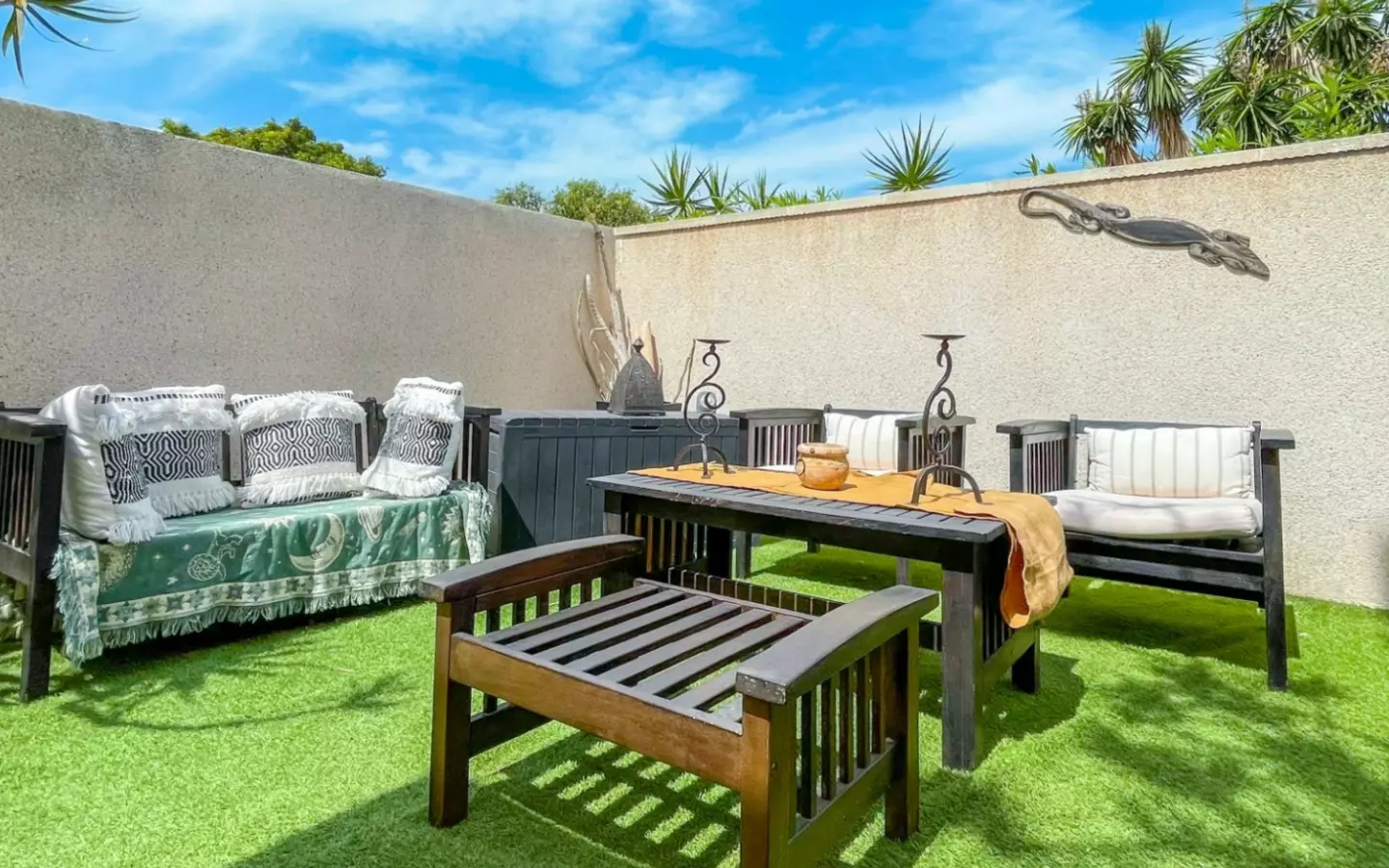 2-bedroom Townhouse In Torrevieja, Spain (54 M²)