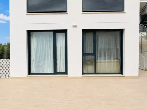 3-bedroom Apartment In Orihuela Costa, Spain (78 M²)