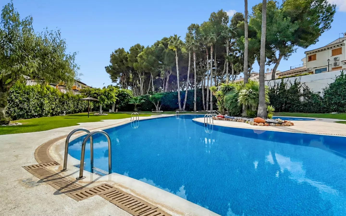 2-bedroom Apartment In Pilar De La Horadada, Spain (68 M²)