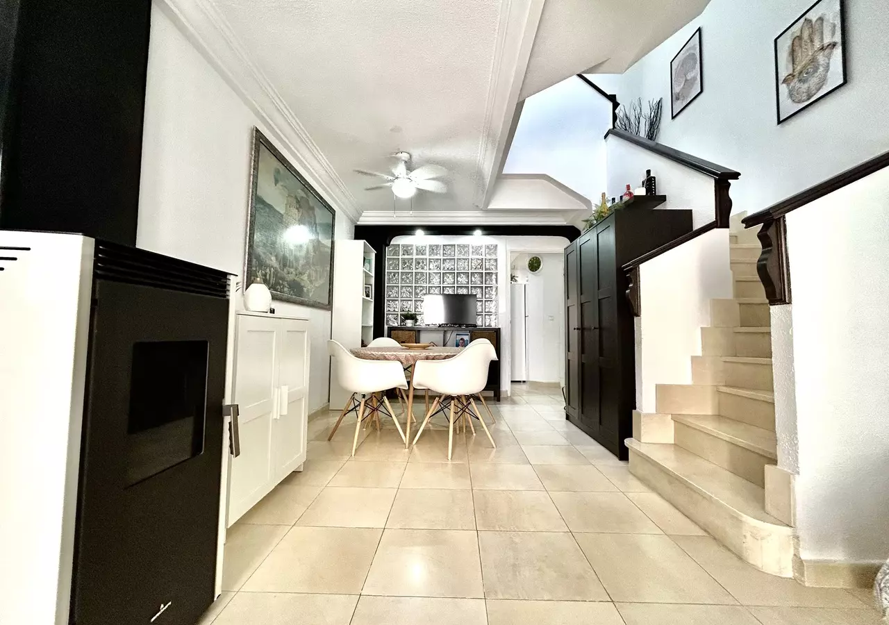4-bedroom Town House In Formentera Del Segura, Spain (207 M²)