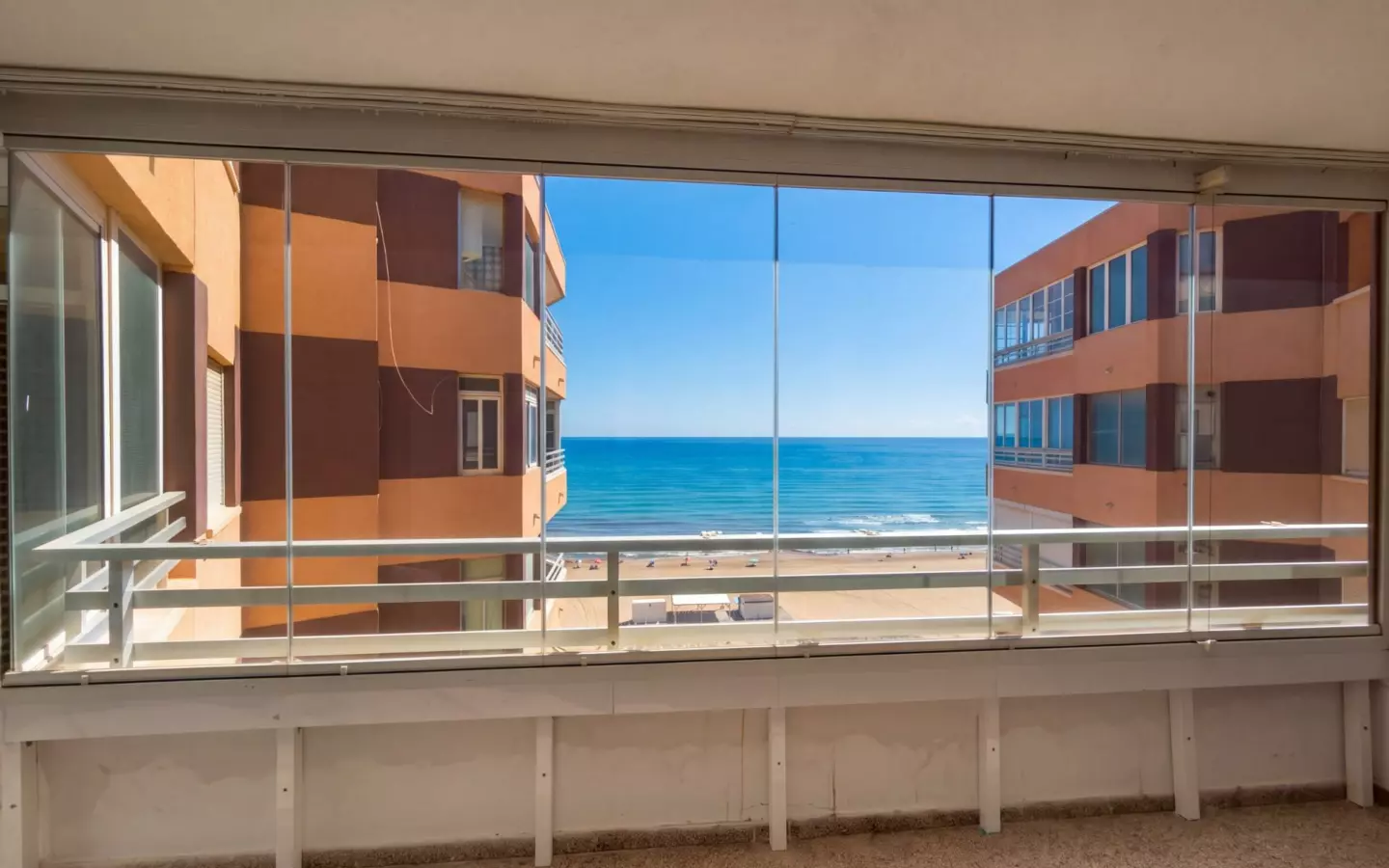 3-bedroom Apartment In Torrevieja, Spain (97 M²)
