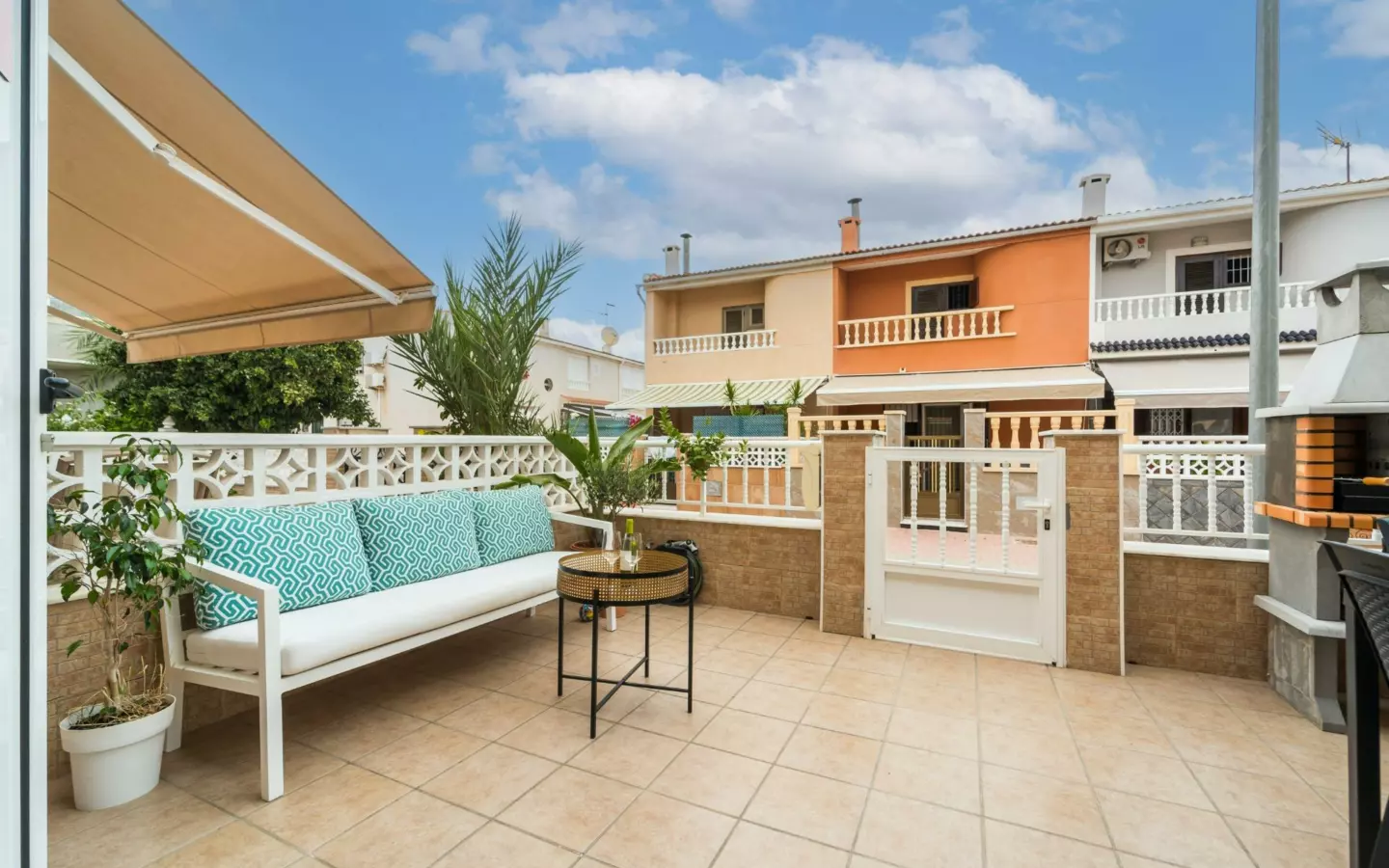 4-bedroom Duplex In Torrevieja, Spain (80 M²)