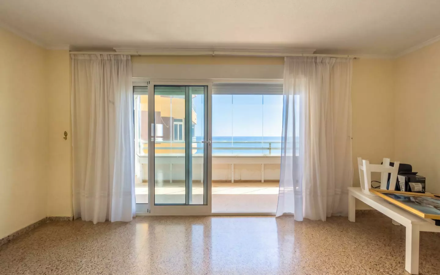 3-bedroom Apartment In Torrevieja, Spain (97 M²)
