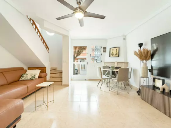 4-bedroom Duplex In Torrevieja, Spain (80 M²)