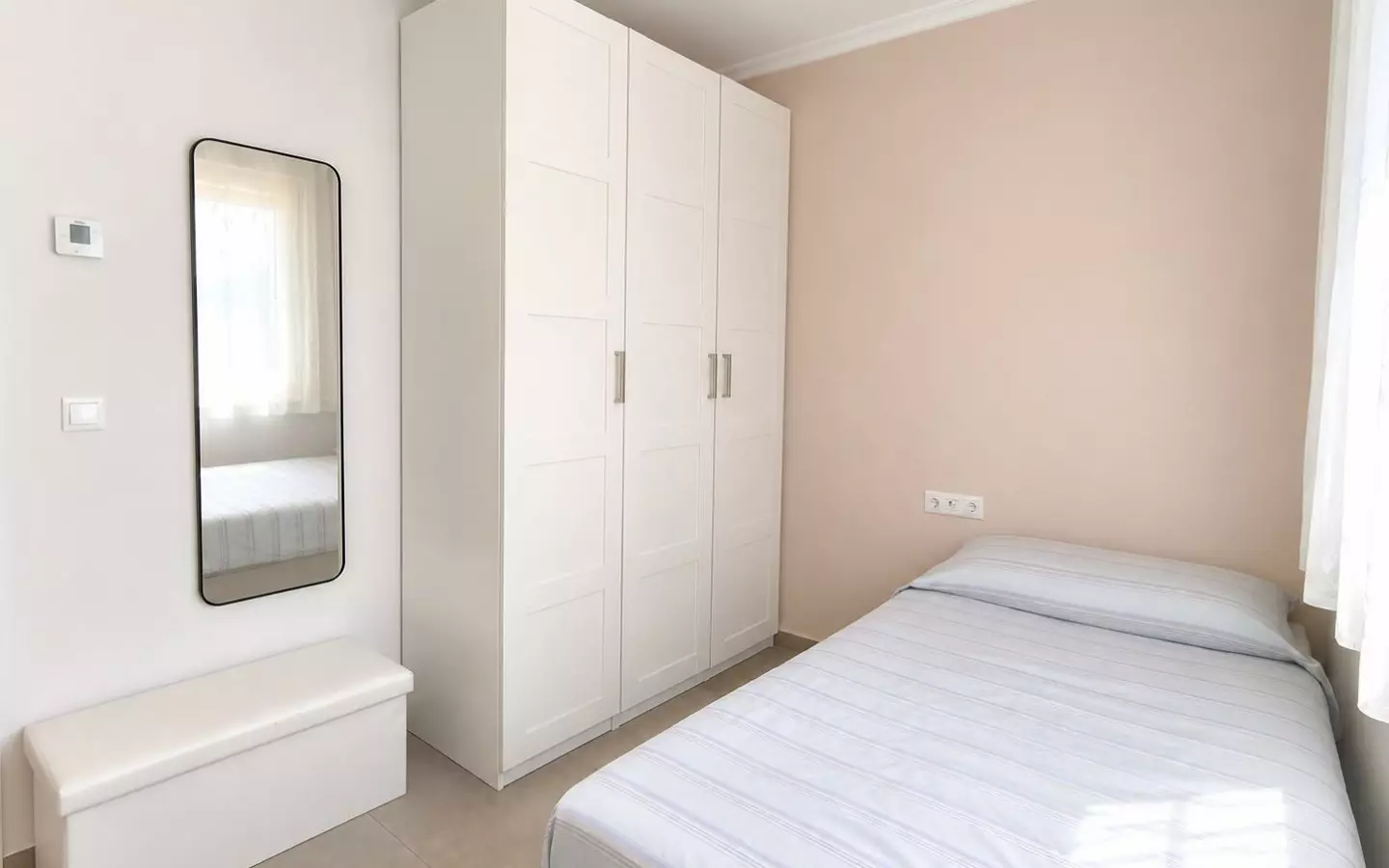 4-bedroom Villa In Pinoso, Spain (150 M²)