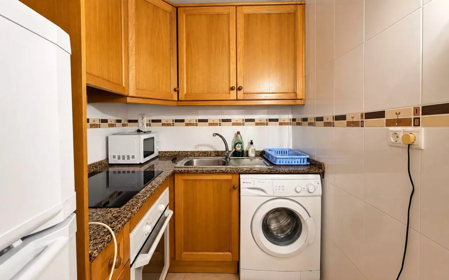 2-bedroom Penthouse In Torrevieja, Spain (58 M²)