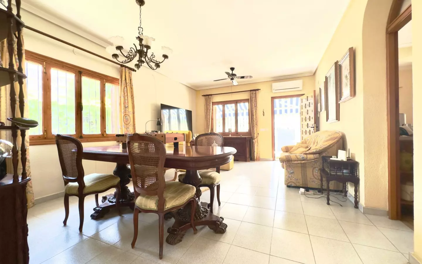 3-bedroom Villa In Orihuela Costa, Spain (144 M²)