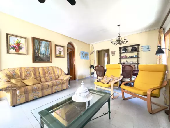 3-bedroom Villa In Orihuela Costa, Spain (144 M²)