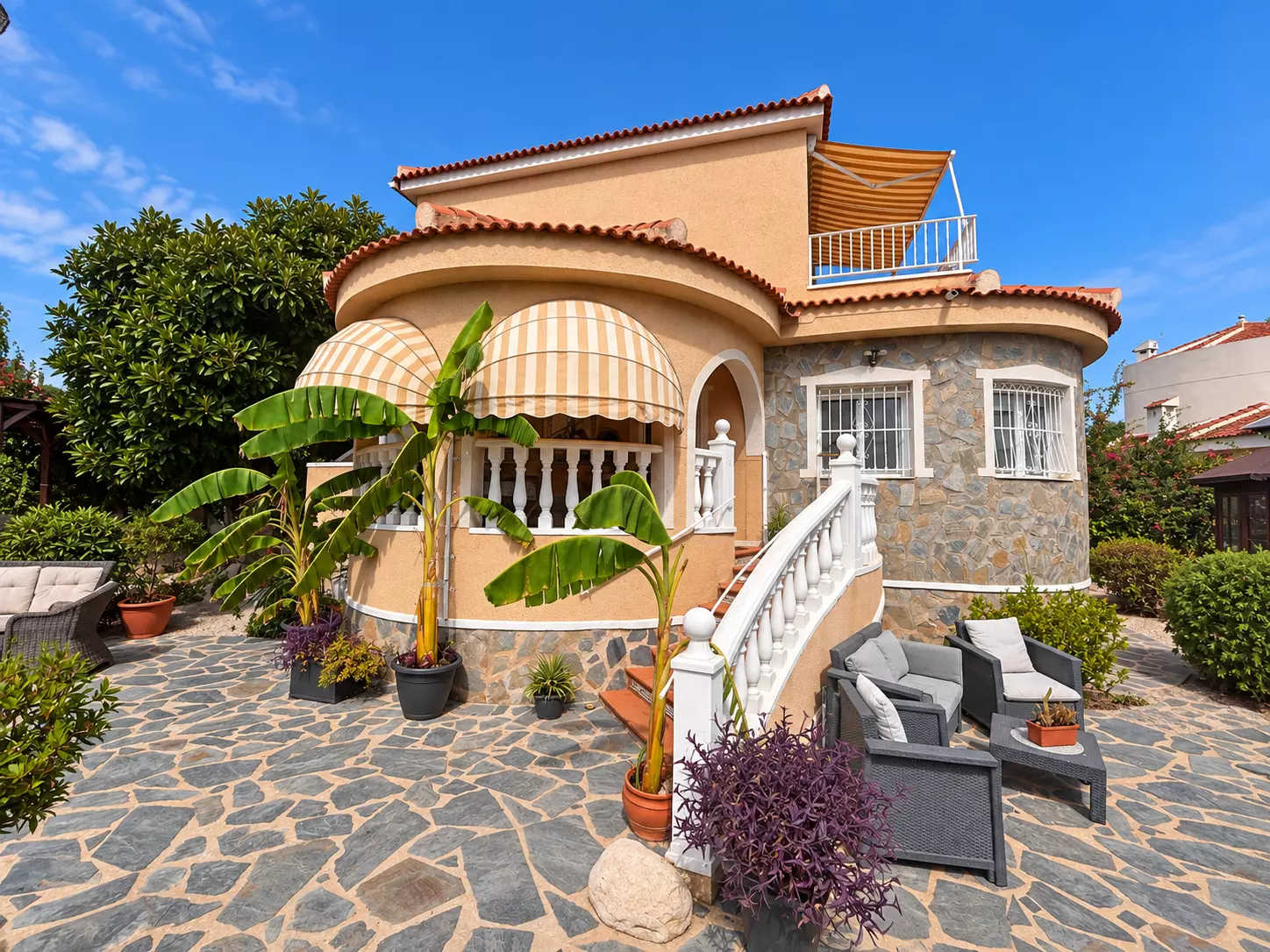 BC417.ChatGPT_Image_Sep_10__2026_at_05_36_11_PM-10d2dc 3-bedroom Villa In Rojales, Spain (115 M²)
