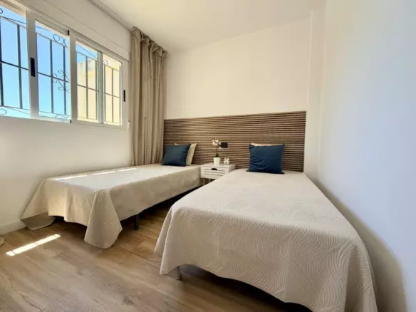 3-bedroom Town House In Orihuela Costa, Spain (104 M²)