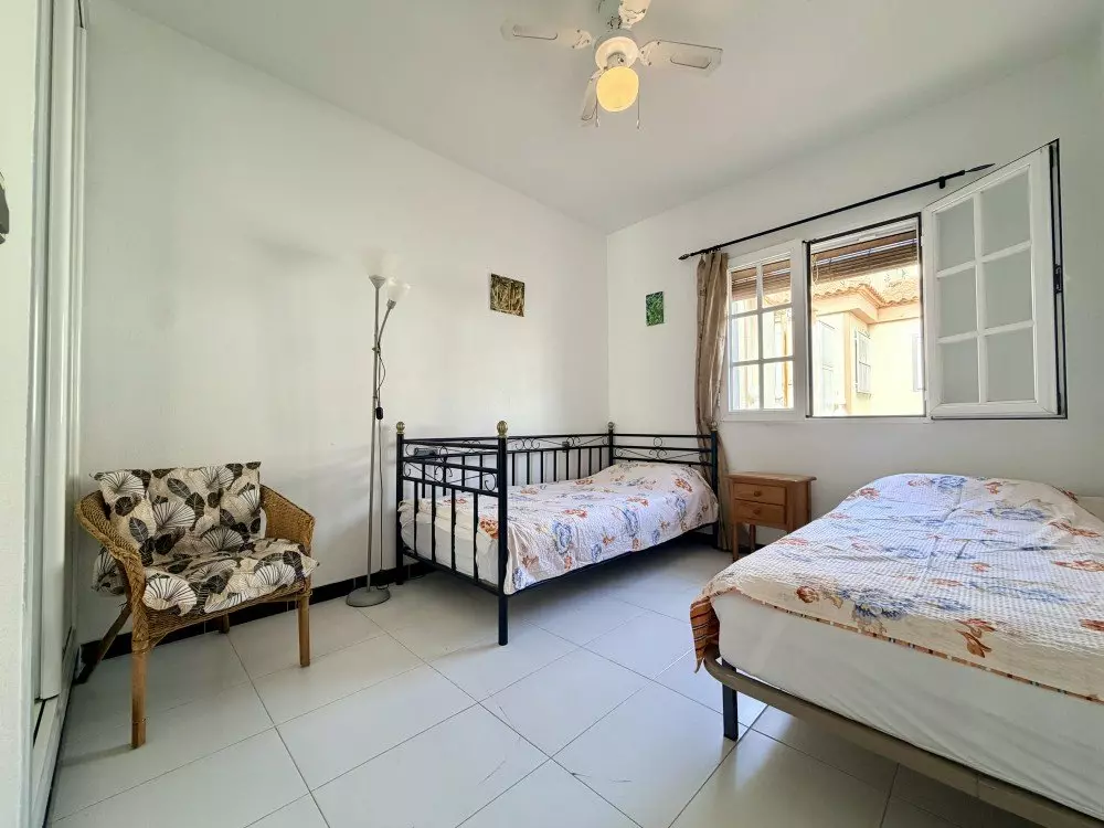 2-bedroom Bungalow In Torrevieja, Spain (74 M²)