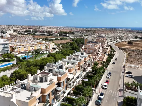 3-bedroom Penthouse In Orihuela Costa, Spain (96 M²)