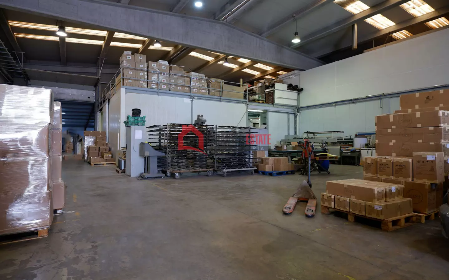 Industrial Building In Náquera (1.342 M²)