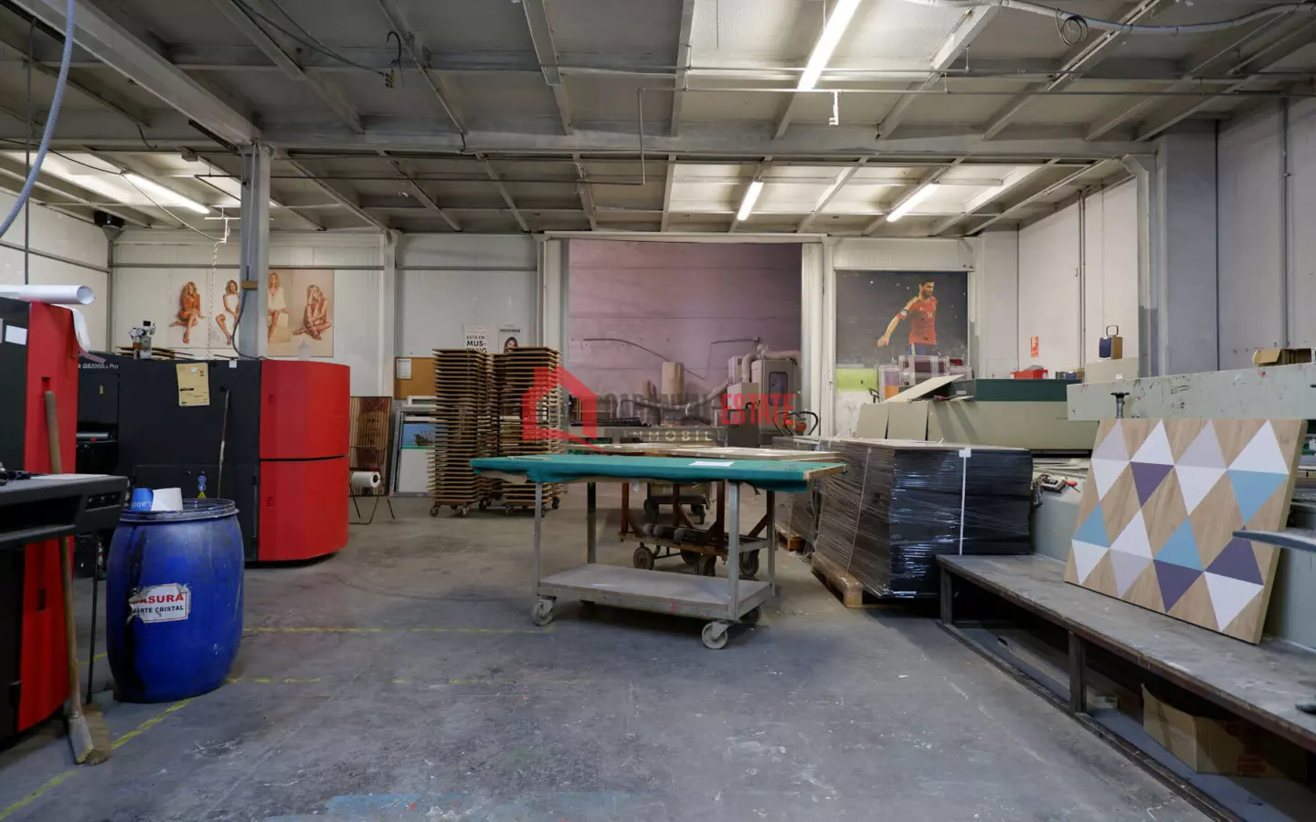 Industrial Building In Náquera (1.342 M²)