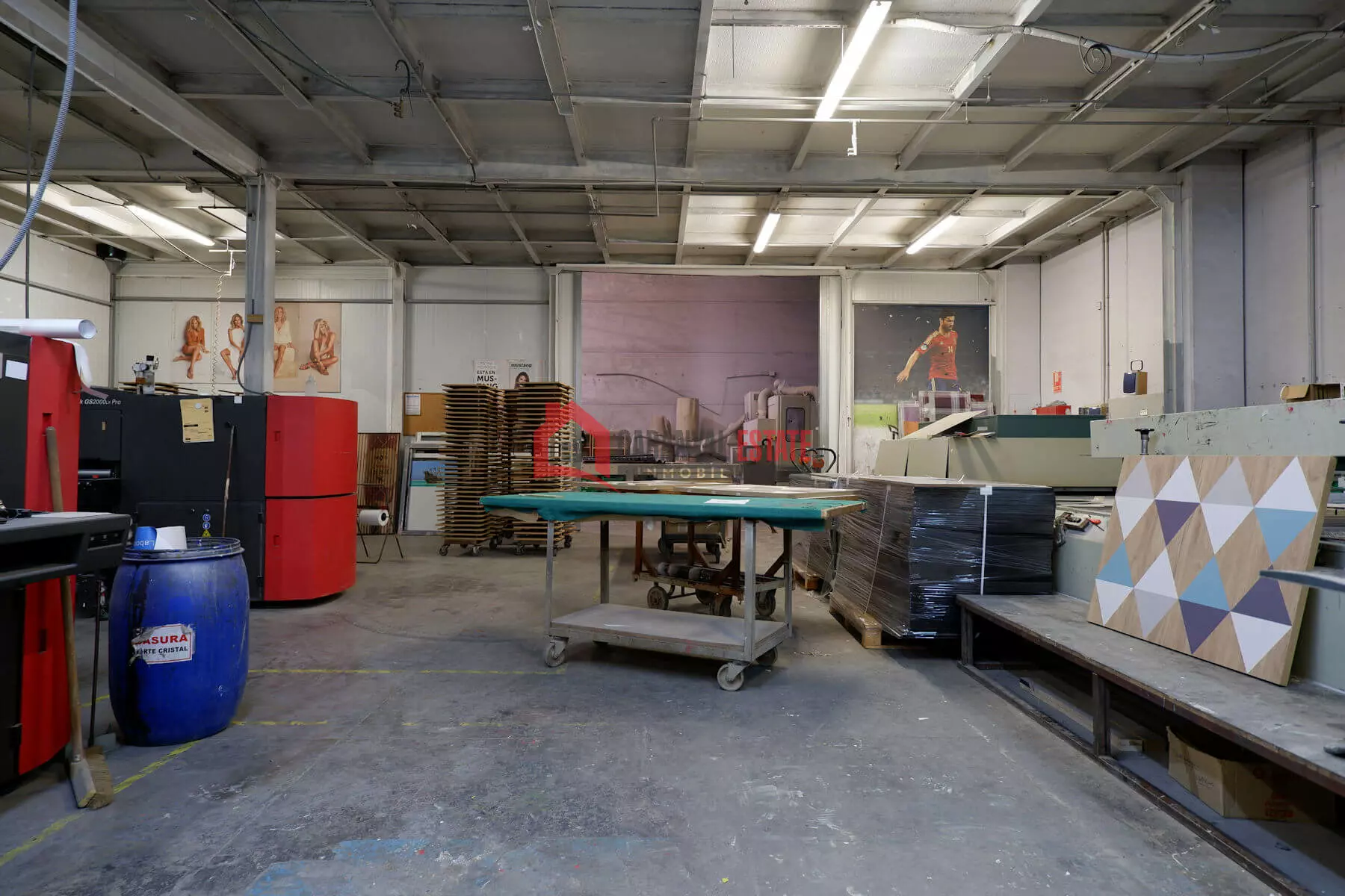 Industrial Building In Náquera (1.342 M²)