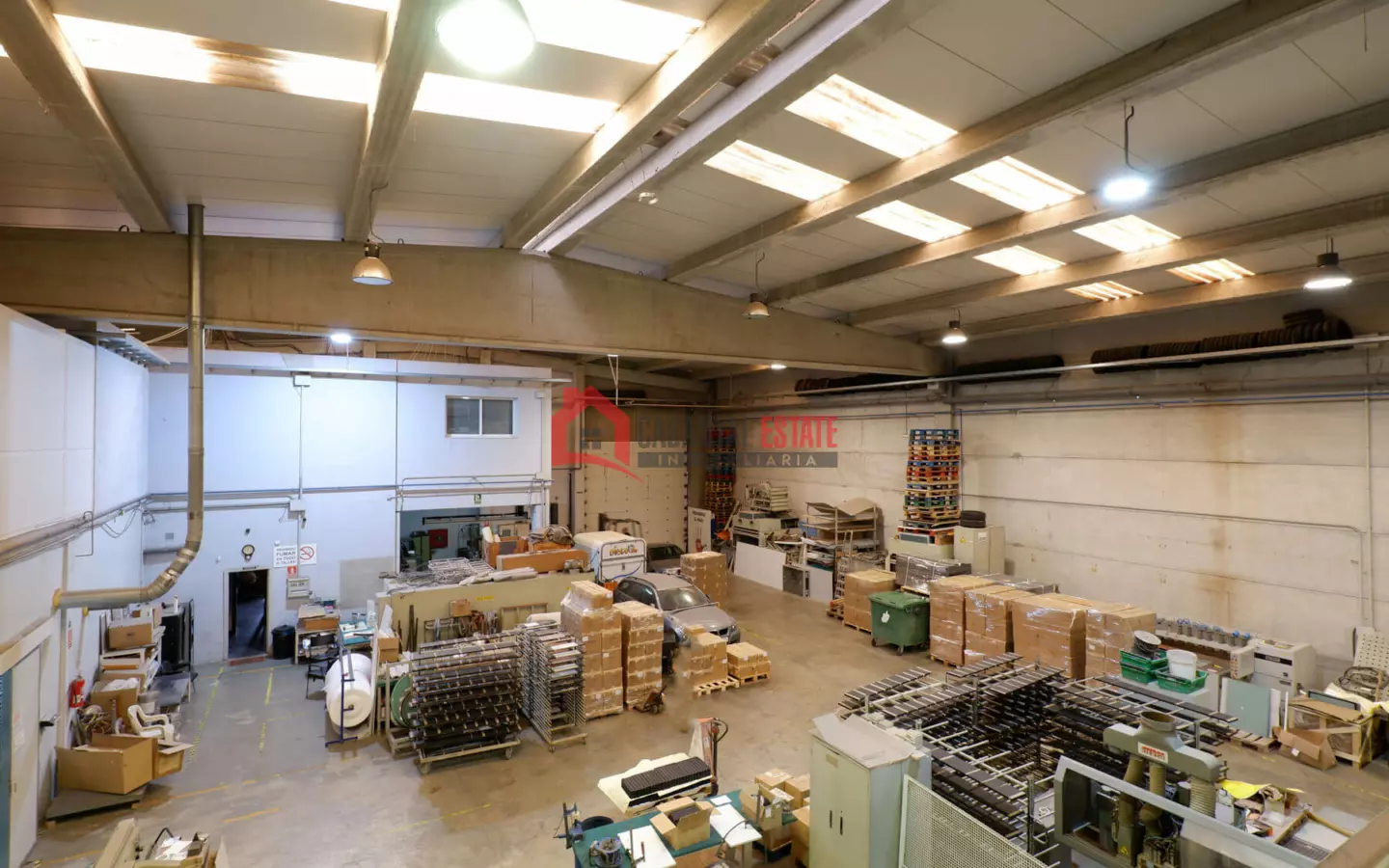Industrial Building In Náquera (1.342 M²)
