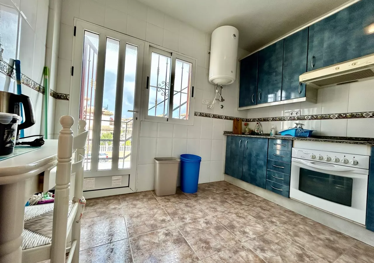 3-bedroom Apartment In Orihuela Costa, Spain (52 M²)
