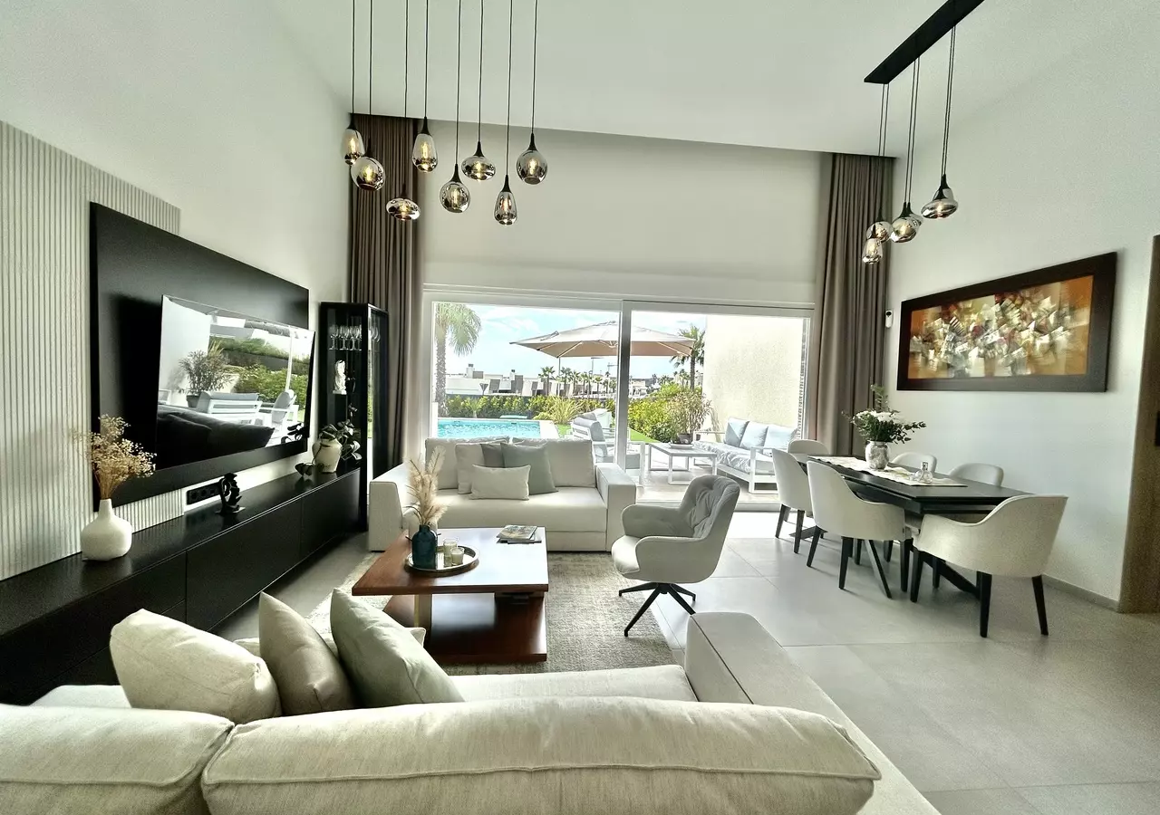 4-bedroom Villa In Algorfa, Spain (133 M²)