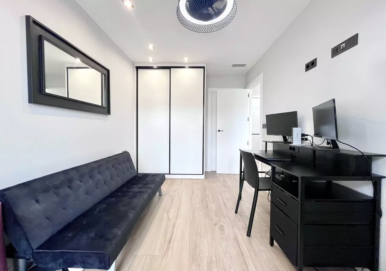 4-bedroom Villa In Orihuela Costa, Spain (190 M²)