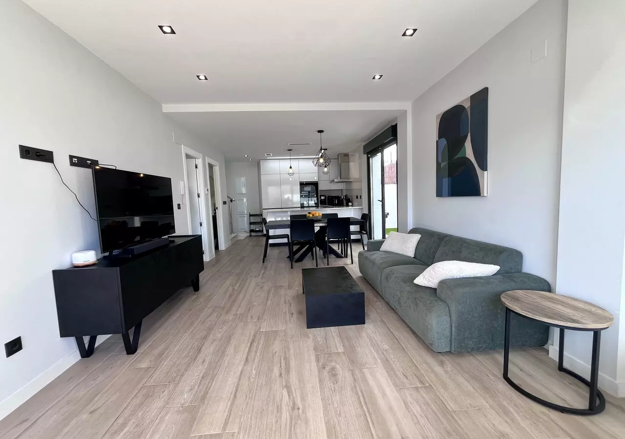 4-bedroom Villa In Orihuela Costa, Spain (190 M²)
