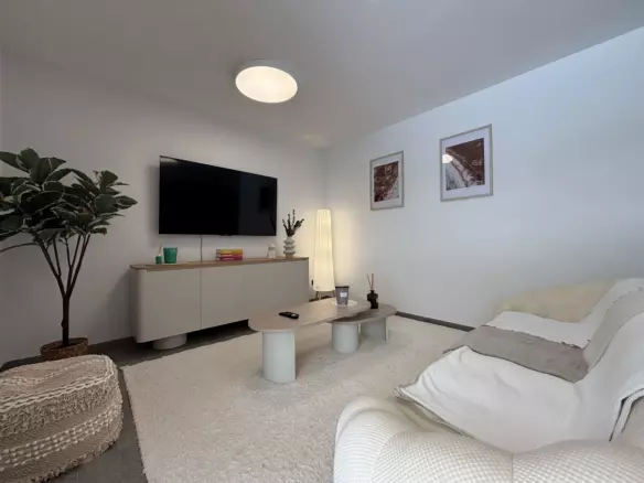 3-bedroom Apartment In Algorfa, Spain (90 M²)