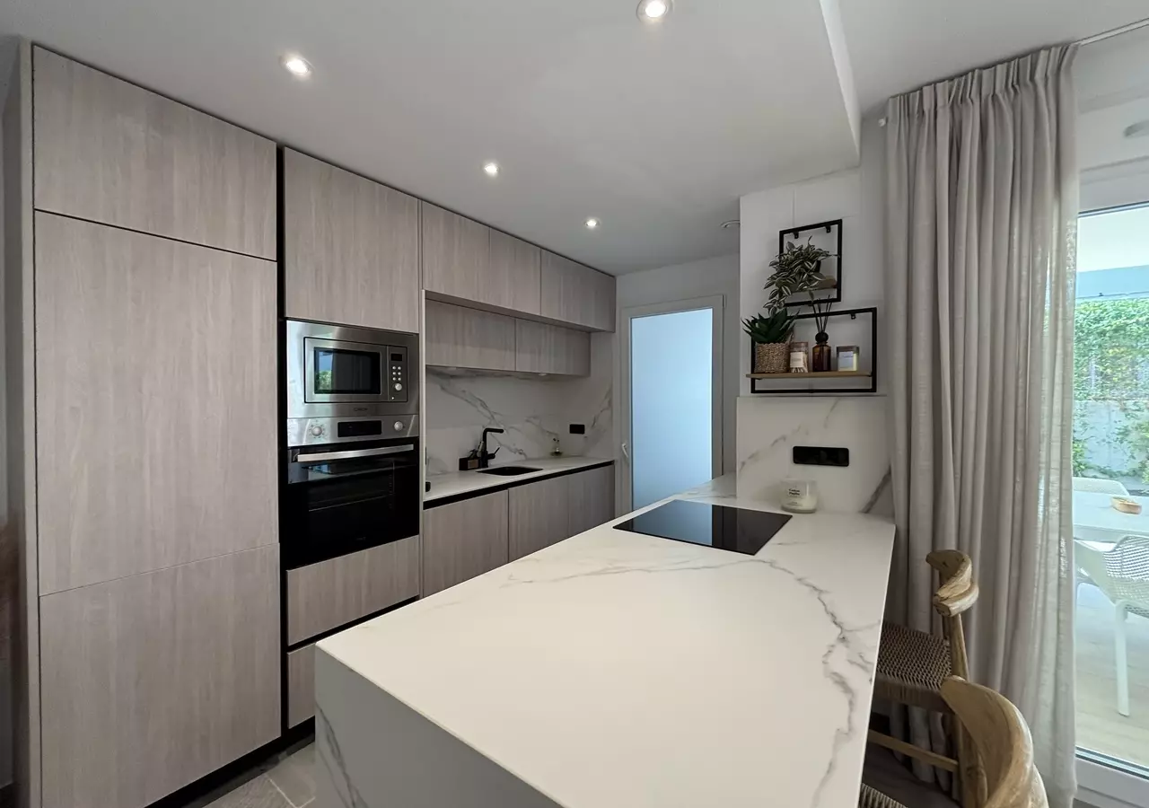 3-bedroom Apartment In Algorfa, Spain (90 M²)