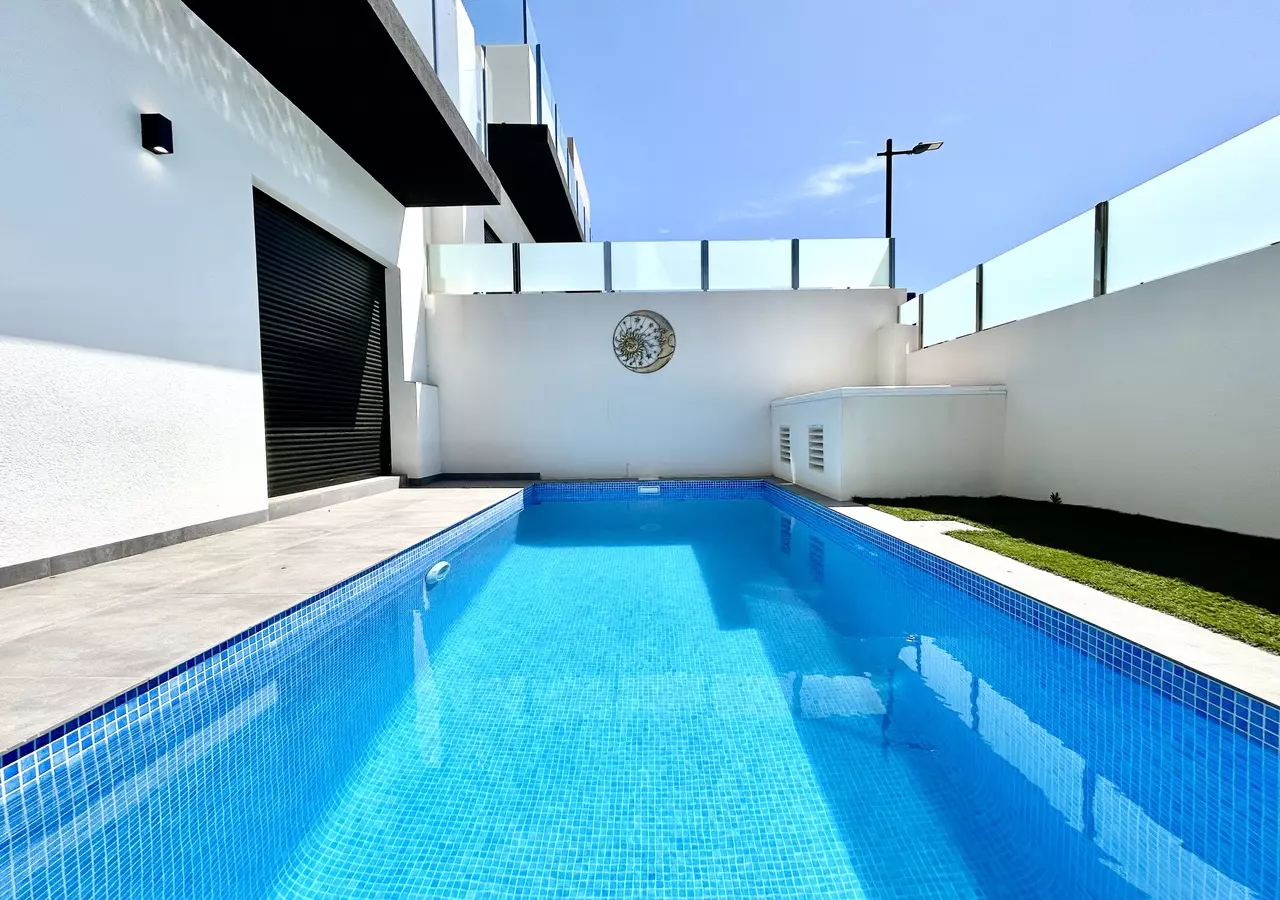 2-bedroom Villa In Villamartin, Spain (110 M²)