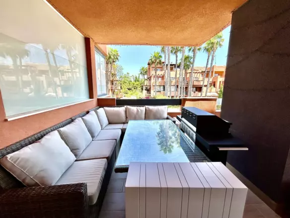 2-bedroom Apartment In Villamartin, Spain (91 M²)