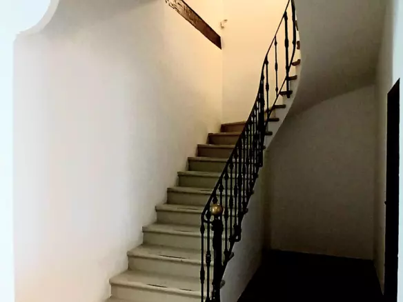 4-bedroom House In Magalas, France