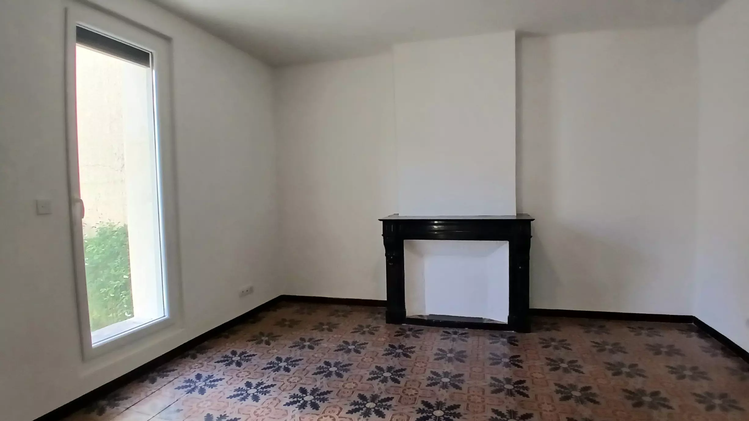 4-bedroom House In Magalas, France