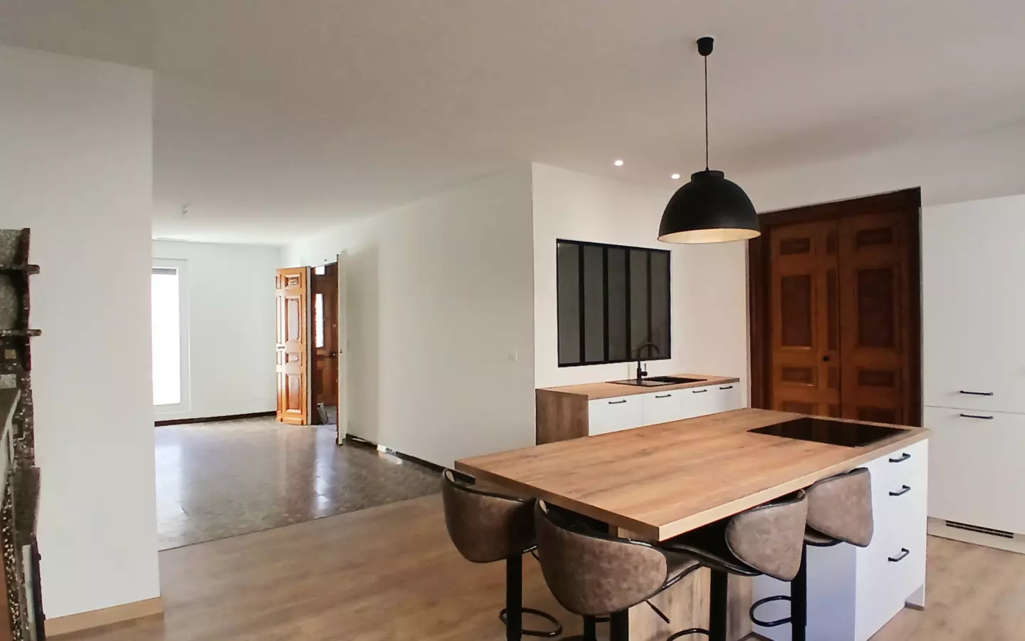 4-bedroom House In Magalas, France