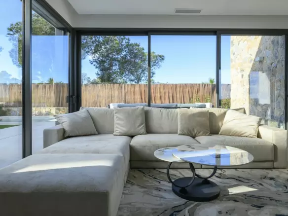 3-bedroom Villa In Orihuela, Spain (152 M²)