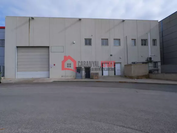Industrial Building In Náquera (1.342 M²)