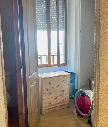 2-bedroom House In Pezenas, France (50 M²)