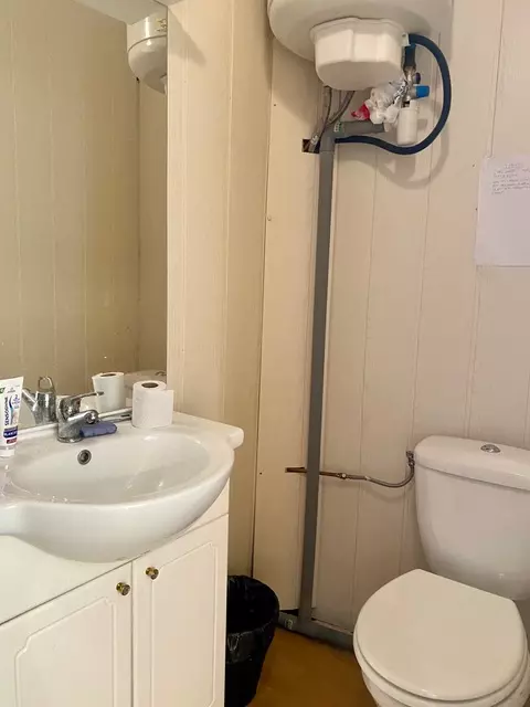 2-bedroom House In Pezenas, France (50 M²)